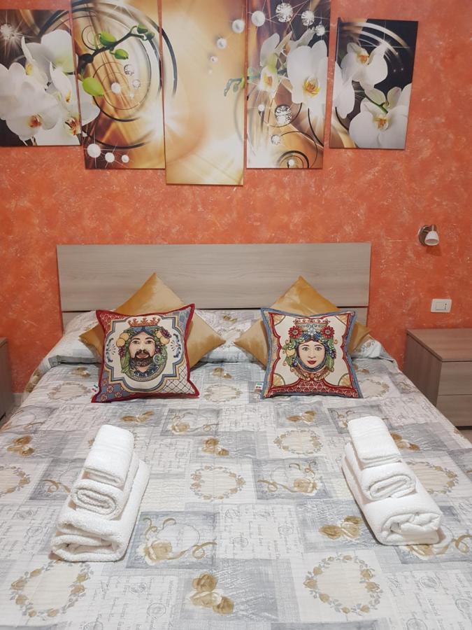 Apartamento Dimora Santa Lucia 2.0 Syracuse Exterior foto